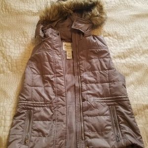 American Rag Grey Puffer Vest L